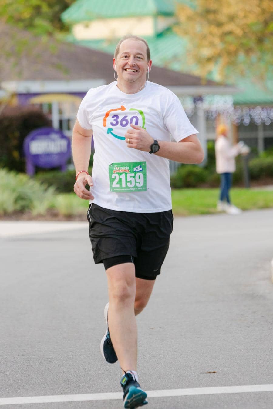 Duncan Phillips running.